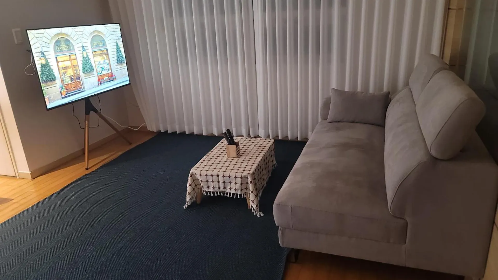 Apartment Jinny House Seoul